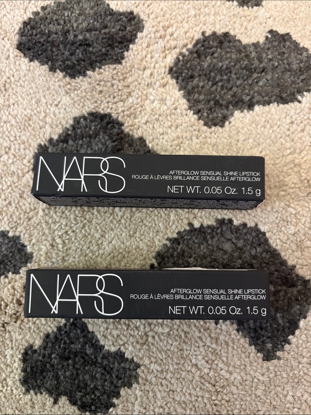 Lipstick packaging